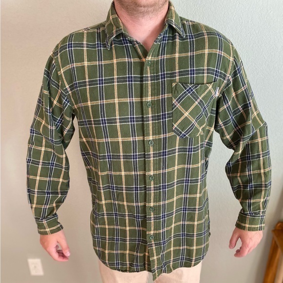 CARHARTT Men’s MEDIUM Long Sleeve Plaid  Flannel Shirt Chest Pockets MINT!!! # - Picture 1 of 7